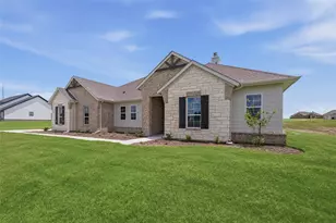 131 Big Sky Rd, Decatur, TX 76234 - Photo 2