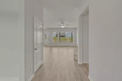 131 Big Sky Road, Decatur, TX 76234 - Photo 4
