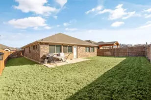 817 Cloverwood Dr, Fort Worth, TX 76036 - Photo 22