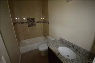 1217 Upas Dr, Edinburg, TX 78541 - Photo 4