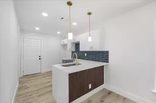 701 Chicago Ave, Fort Worth, TX 76103 - Photo 4