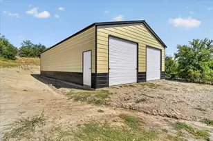 130 R and R Dr, Springtown, TX 76082 - Photo 26