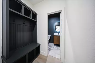 5743 Plum Dale Road, Dallas, TX 75241 - Photo 14