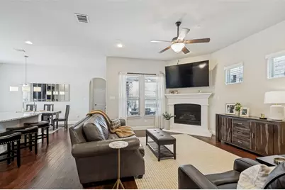 5101 Kentwood Drive, McKinney, TX 75070 - Photo 4