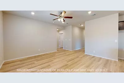 10429 Neptune Court, Waco, TX 76708 - Photo 4