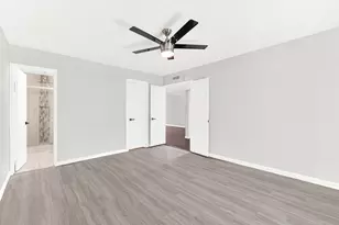1906 Haymeadow, Carrollton, TX 75007 - Photo 10