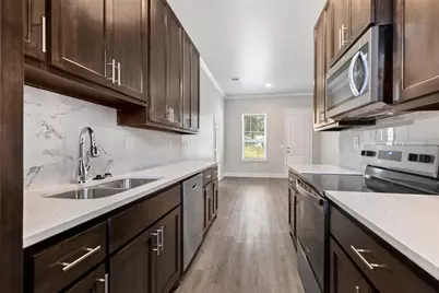 804 S 4th Street, Bonham, TX 75418 - Photo 8
