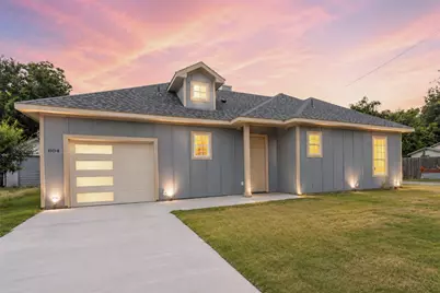 804 S 4th Street, Bonham, TX 75418 - Photo 1