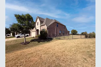 15133 Seventeen Lakes Boulevard, Fort Worth, TX 76262 - Photo 26