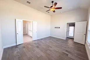 15133 Seventeen Lakes Blvd, Fort Worth, TX 76262 - Photo 4