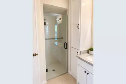 3313 Lakeview Drive, Grapevine, TX 76051 - Photo 14