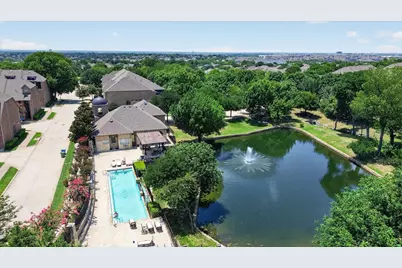 2873 Creekway Drive, Carrollton, TX 75010 - Photo 36