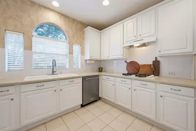8017 Ashby Court, Plano, TX 75025 - Photo 8