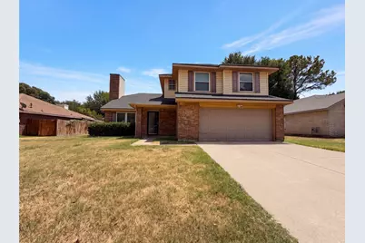 2831 Red Oak Drive, Grand Prairie, TX 75052 - Photo 1