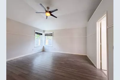 2831 Red Oak Drive, Grand Prairie, TX 75052 - Photo 4