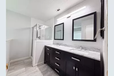 2831 Red Oak Drive, Grand Prairie, TX 75052 - Photo 10