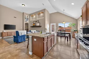 424 Foxcraft Dr, Fort Worth, TX 76131 - Photo 2