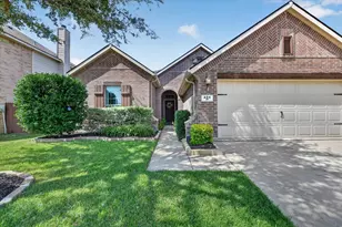 424 Foxcraft Dr, Fort Worth, TX 76131 - Photo 1