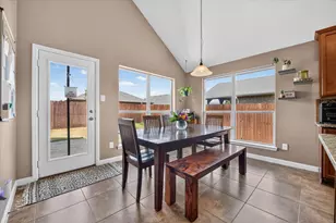 424 Foxcraft Dr, Fort Worth, TX 76131 - Photo 8