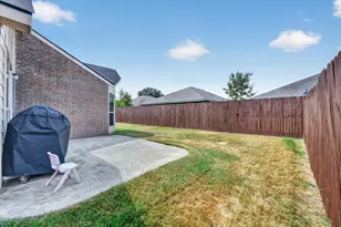 424 Foxcraft Dr, Fort Worth, TX 76131 - Photo 38
