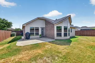 424 Foxcraft Dr, Fort Worth, TX 76131 - Photo 34