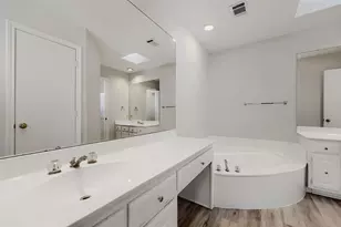 1021 Rio Grande Dr, Benbrook, TX 76126 - Photo 18