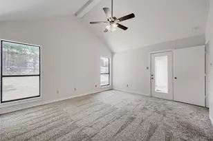 1021 Rio Grande Dr, Benbrook, TX 76126 - Photo 16