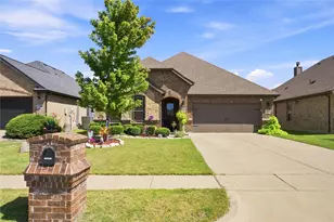 154 Lipan St, Greenville, TX 75402 - Photo 4