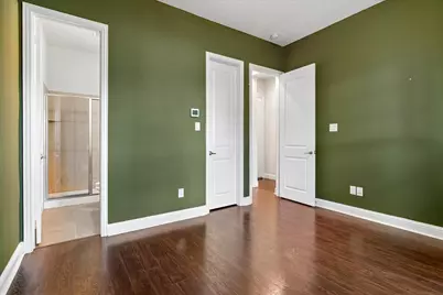 559 W Royal Lane, Irving, TX 75039 - Photo 30