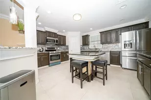 2460 Waterstone Dr, Cedar Hill, TX 75104 - Photo 2