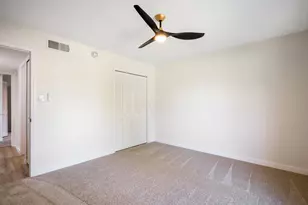 2608 Sprucewood Ln, Euless, TX 76039 - Photo 18