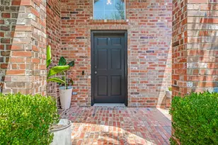 310 Conroe Cir, Argyle, TX 76226 - Photo 2