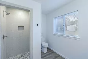 4133 Sherry Ln, Beverly Hills, TX 76711 - Photo 16