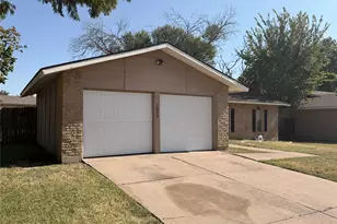 1803 Wickersham Dr, Arlington, TX 76014 - Photo 2