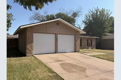 1803 Wickersham Drive, Arlington, TX 76014 - Photo 2