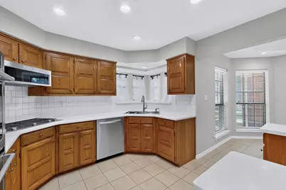 4431 Silverthorn Drive, Mesquite, TX 75150 - Photo 10