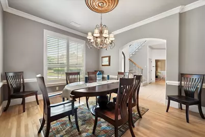 3001 Sunray Valley Court, Arlington, TX 76012 - Photo 8