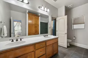 3001 Sunray Valley Ct, Arlington, TX 76012 - Photo 28
