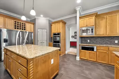 3001 Sunray Valley Court, Arlington, TX 76012 - Photo 10