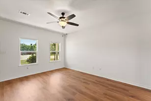 210 Lasso Cir, Mabank, TX 75143 - Photo 24