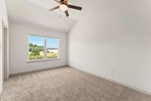 210 Lasso Cir, Mabank, TX 75143 - Photo 16
