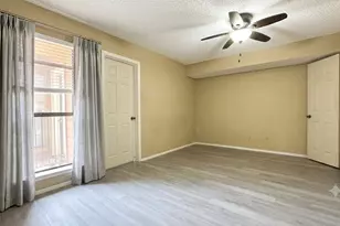 9811 Walnut St, Dallas, TX 75243 - Photo 8