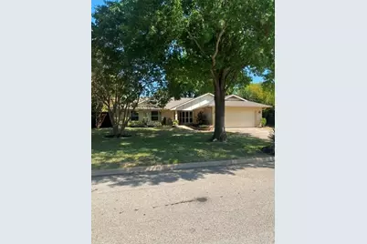 2846 Columbine Drive, Grapevine, TX 76051 - Photo 4