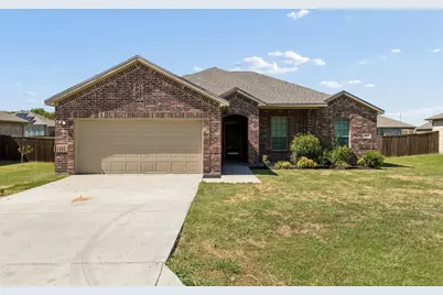 461 Kerens Street, Nevada, TX 75173 - Photo 1