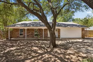 2612 Rush Valley Ct, Arlington, TX 76016 - Photo 1