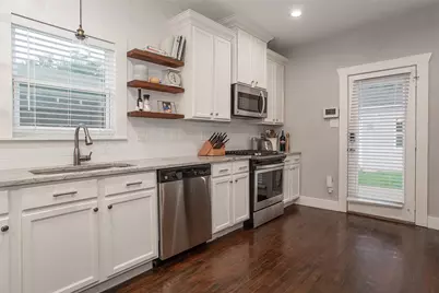 4826 Pershing Avenue, Fort Worth, TX 76107 - Photo 18