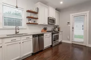 4826 Pershing Ave, Fort Worth, TX 76107 - Photo 18