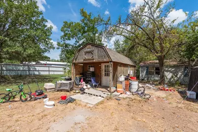 139 Rommel Court, Springtown, TX 76082 - Photo 12