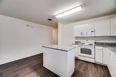 2946 Midbury Drive, Lancaster, TX 75134 - Photo 12