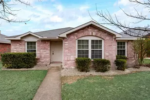 2946 Midbury Dr, Lancaster, TX 75134 - Photo 1